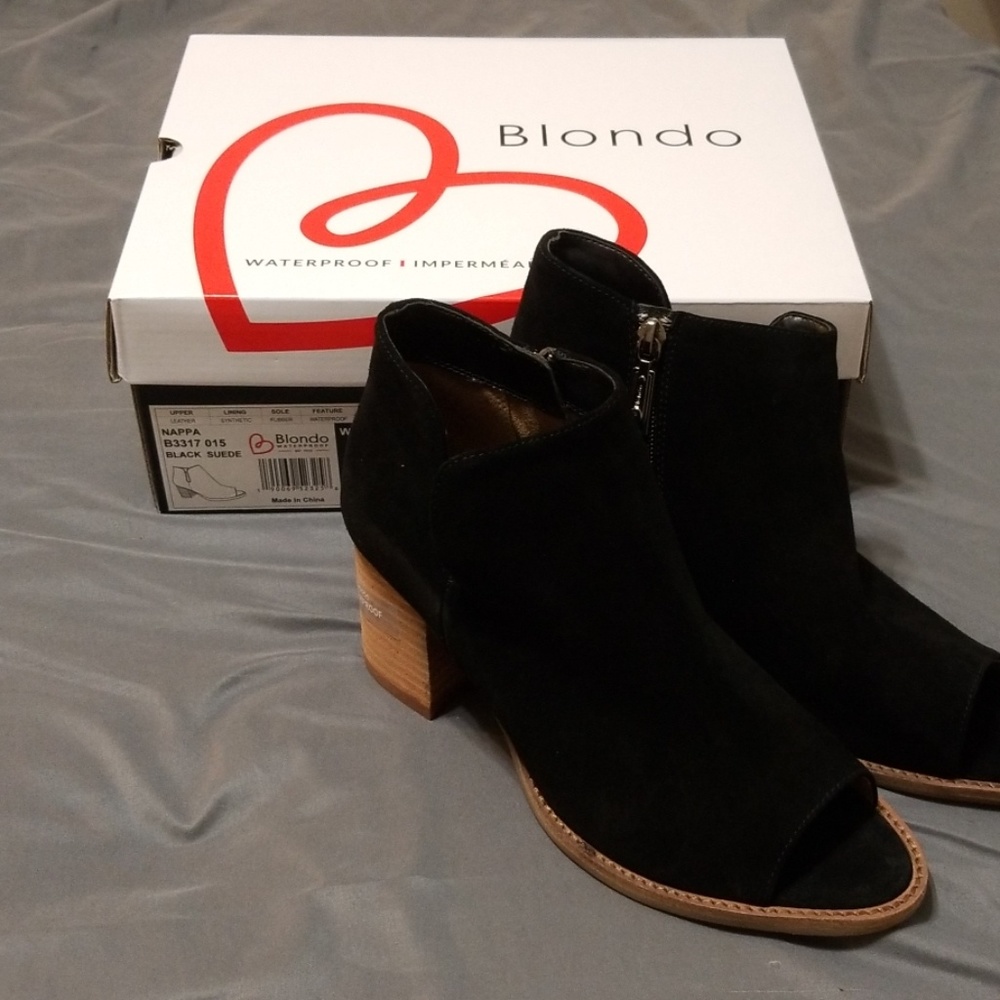 blondo black suede booties